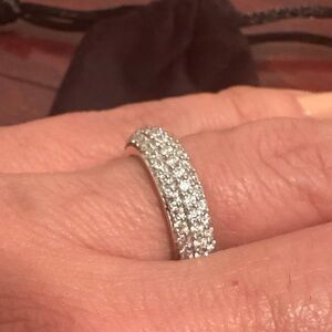 Beautiful sterling silver gold plated cubic zirconia ring size 6